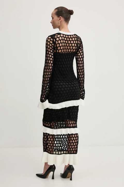 Never Fully Dressed sukienka kolor czarny maxi dopasowana NFDDR1791 - zdjęcie produktu nr 2