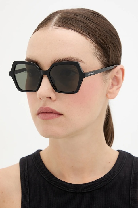 Alexander McQueen okulary przeciwsłoneczne damskie kolor czarny AM0537S - zdjęcie produktu nr 1