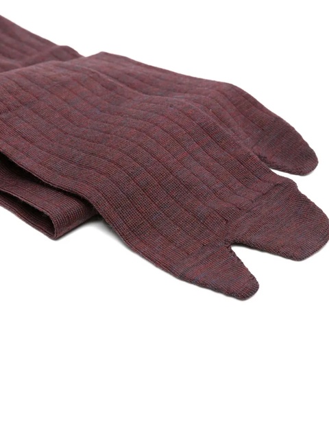 Maison Margiela Tabi bootleg ribbed socks - Red - zdjęcie produktu nr 1