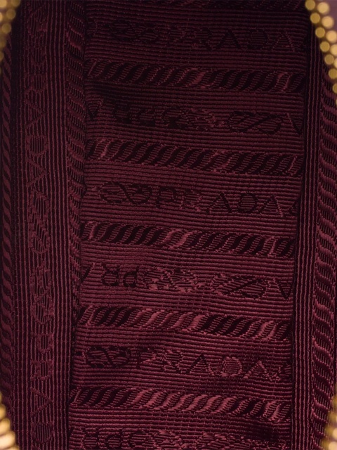Prada Re-Edition 2005 chain-strap logo-plaque shoulder bag - Red - zdjęcie produktu nr 2