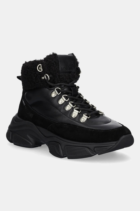 Love Moschino botki kolor czarny na płaskim obcasie JA15356G0NIAM00A - zdjęcie produktu nr 1