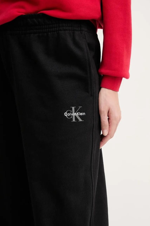 Calvin Klein Jeans spodnie dresowe damskie kolor czarny gładkie LV047B235G - zdjęcie produktu nr 2