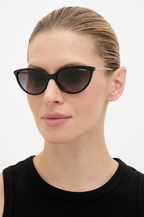 VOGUE okulary przeciwsłoneczne damskie kolor czarny 0VO5672S - zdjęcie produktu nr 1