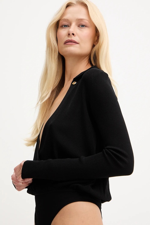 Elisabetta Franchi body z domieszką jedwabiu damska kolor czarny z aplikacją BK75B56E2 - zdjęcie produktu nr 2