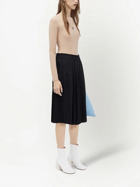 MM6 Maison Margiela pleated knee-length shorts - Black - zdjęcie produktu nr 1