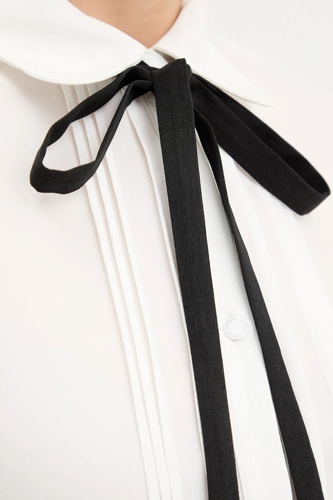 Morgan koszula damska kolor biały regular z kołnierzykiem klasycznym CLOTER - zdjęcie produktu nr 1