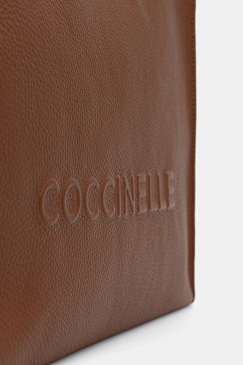 Coccinelle torebka skórzana COCCINELLEMYRTHA MAXI LOG kolor brązowy E1 QBB 18 01 01 - zdjęcie produktu nr 2
