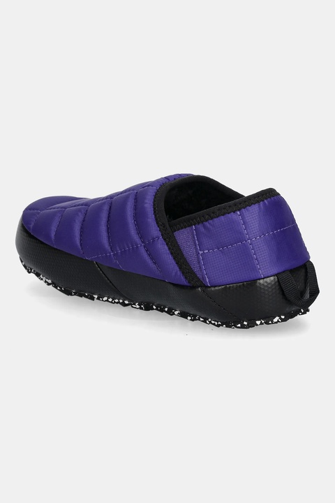 The North Face kapcie Thermoball Traction Mule V kolor fioletowy NF0A3V1HS961 - zdjęcie produktu nr 1