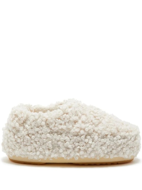 Moon Boot faux-curly-fur slippers - Neutrals - zdjęcie produktu nr 1