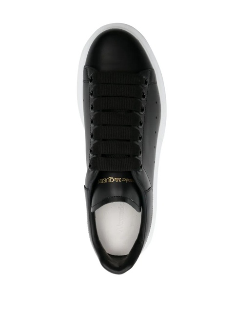 Alexander McQueen Oversized low-top sneakers - Black - zdjęcie produktu nr 2