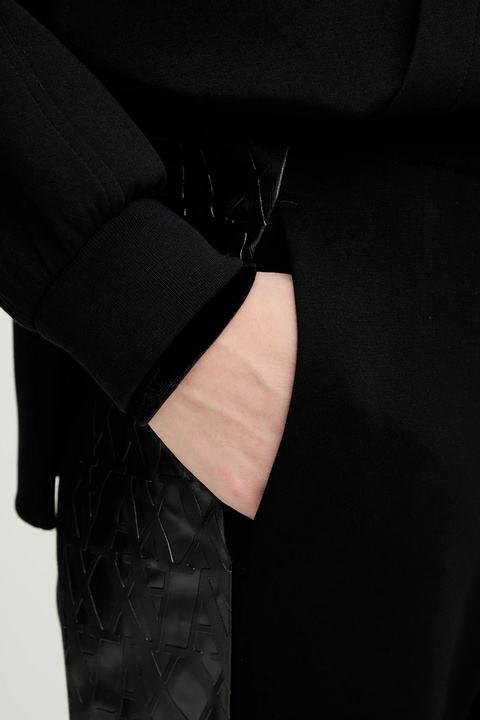 Armani Exchange spodnie dresowe damskie kolor czarny gładkie XW000997 AF16111 - zdjęcie produktu nr 1