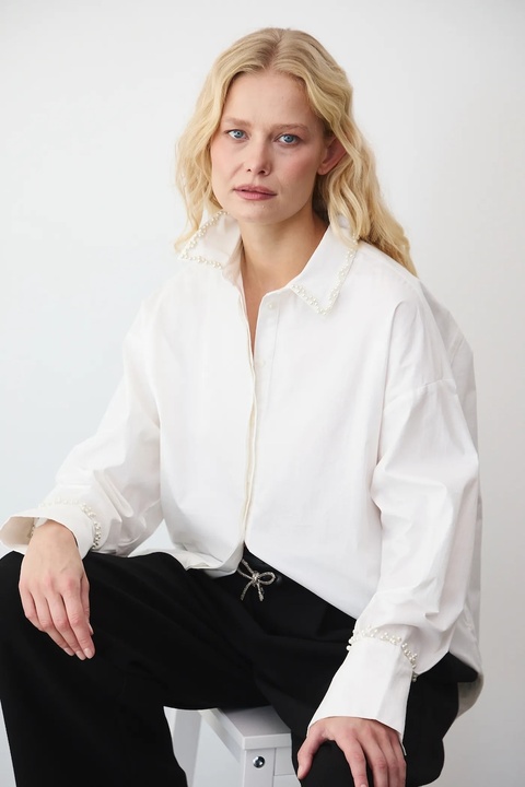 Medicine koszula damska kolor biały relaxed z kołnierzykiem klasycznym - zdjęcie produktu nr 1