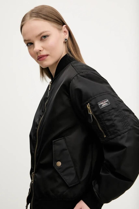 Guess Jeans kurtka bomber kolor czarny W5RL81 WHAA2 - zdjęcie produktu nr 2