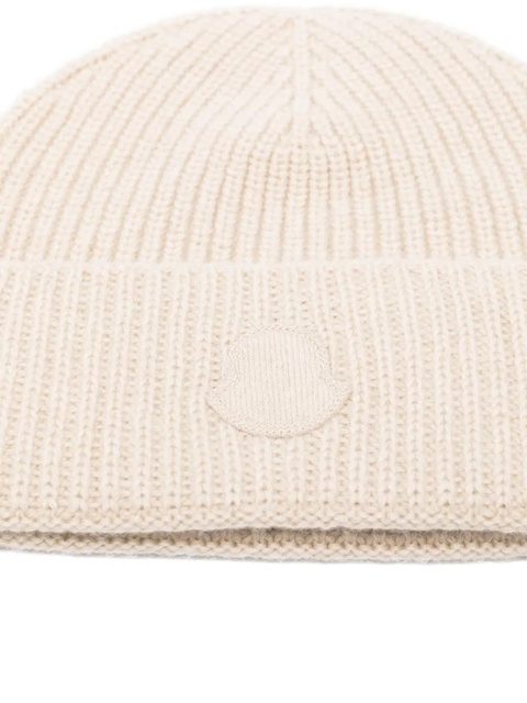 Moncler ribbed logo-patch beanie - Neutrals - zdjęcie produktu nr 2