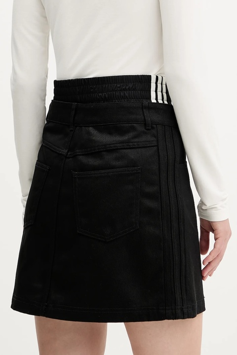 adidas Originals spódnica jeansowa FB Utility kolor czarny mini prosta JX7593 - zdjęcie produktu nr 2