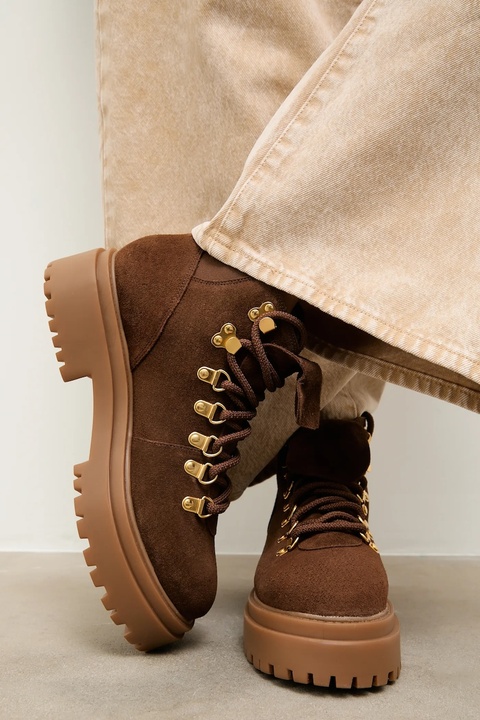 Answear.LAB botki zamszowe kolor brązowy na platformie - zdjęcie produktu nr 1