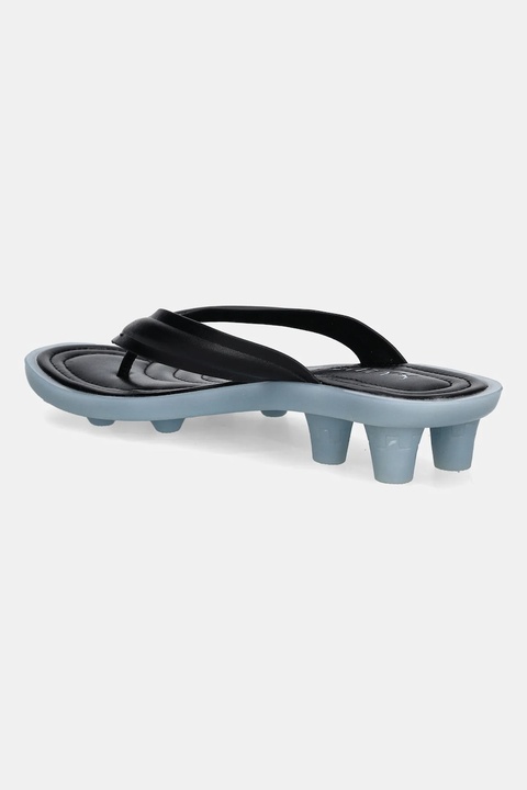 Puma japonki PUMA x FENTY damskie kolor czarny na płaskim obcasie 404770 - zdjęcie produktu nr 2