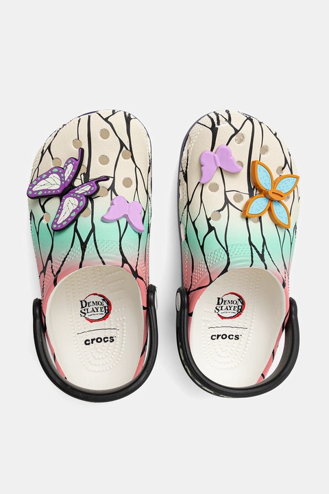Crocs klapki Classic Demon Slayer Shinobu Clog damskie kolor multicolor 211412 - zdjęcie produktu nr 2