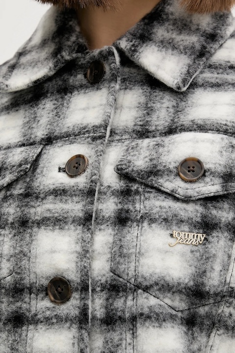 Tommy Jeans kurtka z dodatkiem wełny kolor czarny przejściowa oversize DW0DW21662 - zdjęcie produktu nr 2