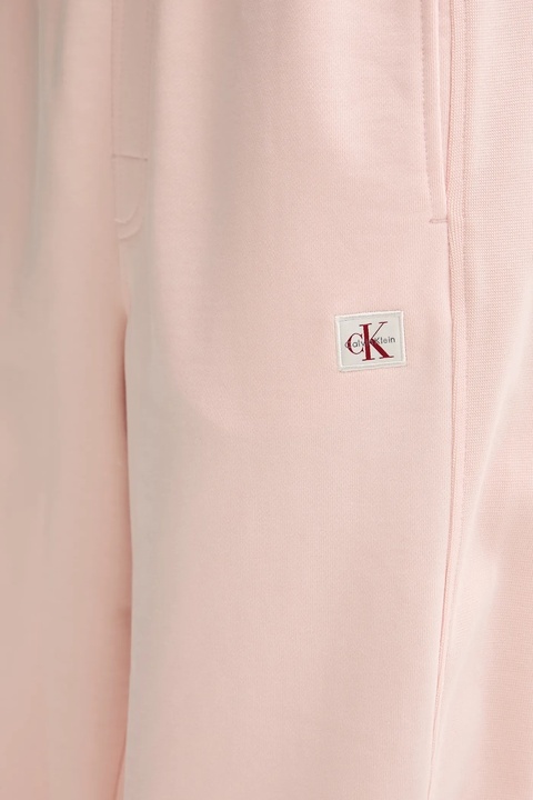 Calvin Klein Jeans spodnie dresowe damskie kolor różowy gładkie LV047C249G - zdjęcie produktu nr 2