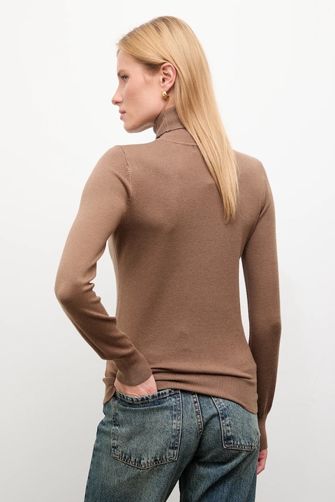 Answear Lab sweter z kaszmirem kolor brązowy lekki z golfem - zdjęcie produktu nr 1