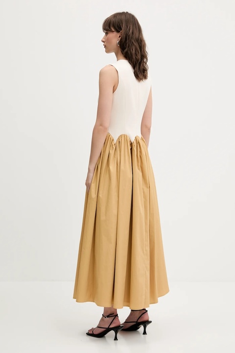 Never Fully Dressed sukienka kolor beżowy maxi rozkloszowana NFDDR2182 - zdjęcie produktu nr 2