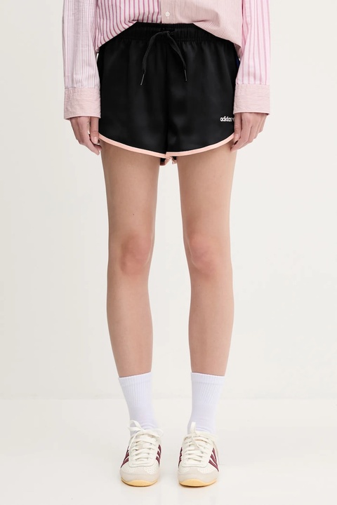adidas Originals szorty Sprinter Shorts damskie kolor czarny z aplikacją high waist JP1815 - zdjęcie produktu nr 1
