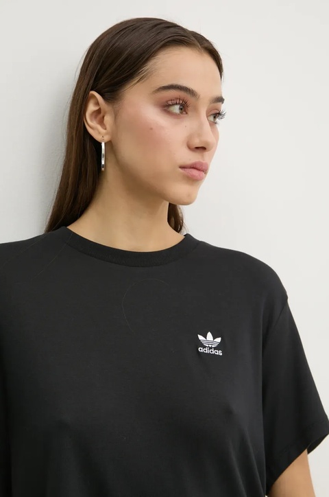 adidas Originals t-shirt SNAKE TRF TEE damski kolor czarny JC5748 - zdjęcie produktu nr 2