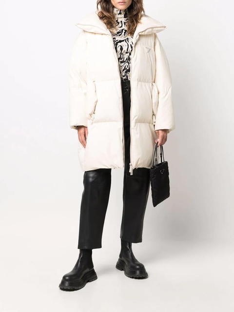 Prada logo-patch padded coat - Neutrals - zdjęcie produktu nr 2
