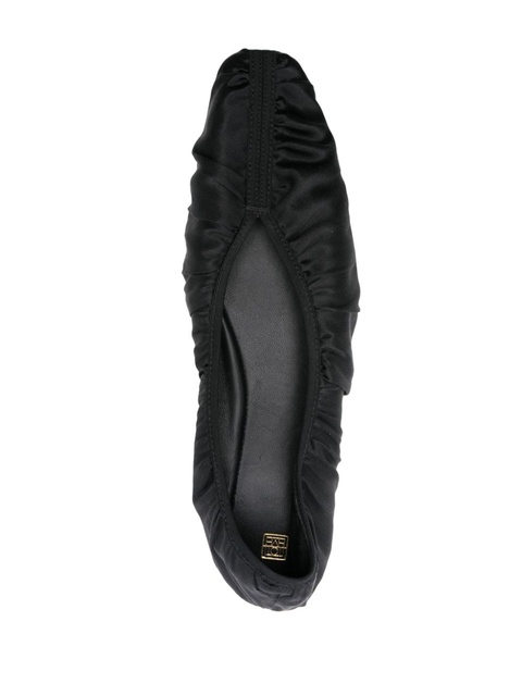 TOTEME ruched satin ballerina shoes - Black - zdjęcie produktu nr 2