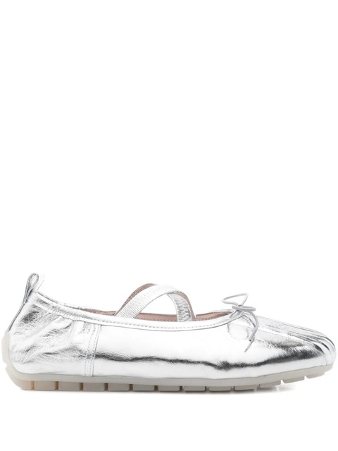 Simone Rocha cross-strap bow ballet flats - Silver - zdjęcie produktu nr 1