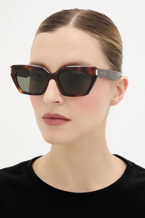 Saint Laurent okulary przeciwsłoneczne PAGE damskie kolor brązowy SL 826 - zdjęcie produktu nr 1