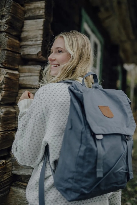 Fjallraven plecak Foldsack No. 1 kolor granatowy duży gładki F24210-560 - zdjęcie produktu nr 2
