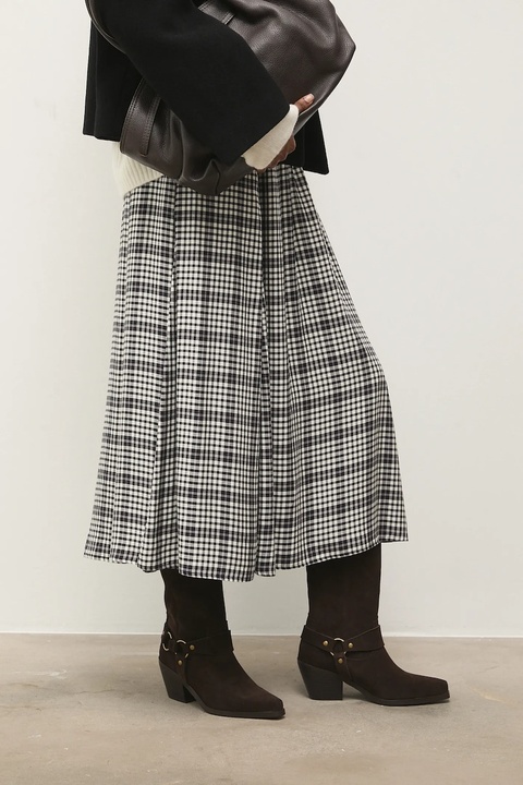 Answear.LAB kowbojki zamszowe kolor brązowy na słupku - zdjęcie produktu nr 1