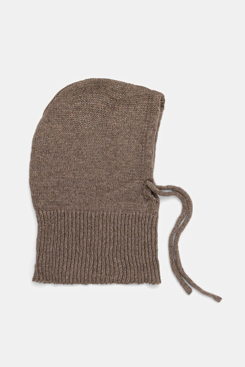 Answear.LAB kaptur z wełną merino kolor beżowy - zdjęcie produktu nr 2