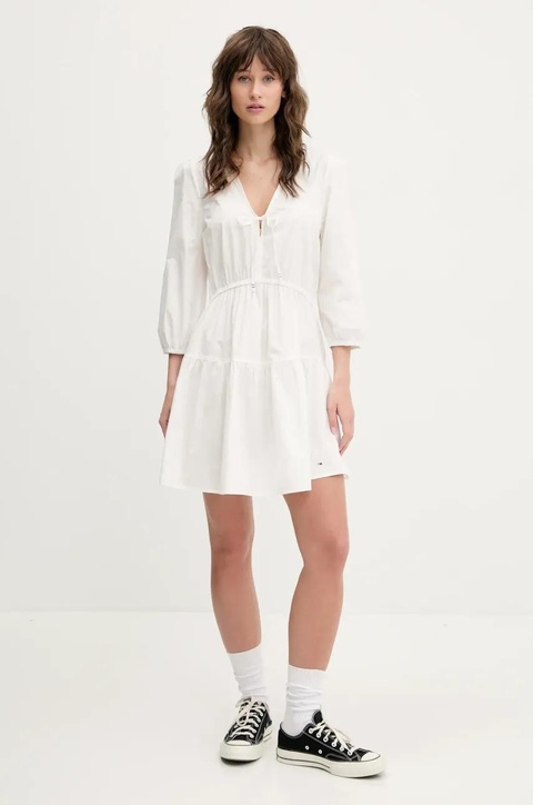 Tommy Jeans sukienka bawełniana kolor biały mini rozkloszowana DW0DW20341 - zdjęcie produktu nr 2