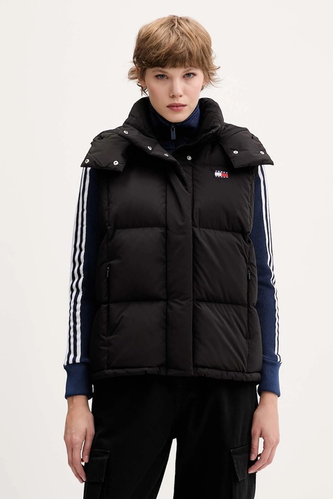Tommy Jeans bezrękawnik puchowy kolor czarny zimowy DW0DW21627 - zdjęcie produktu nr 1