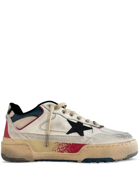 Golden Goose Forty2 star-patch leather sneakers - Neutrals - zdjęcie produktu nr 1