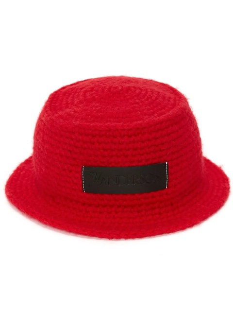 JW Anderson logo-patch knitted bucket hat - Red - zdjęcie produktu nr 1