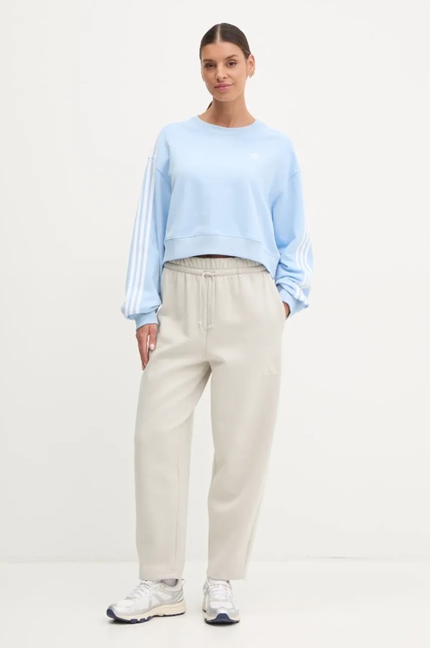 adidas Originals bluza 3S CROP SWEAT damska kolor niebieski z aplikacją JC8141 - zdjęcie produktu nr 2