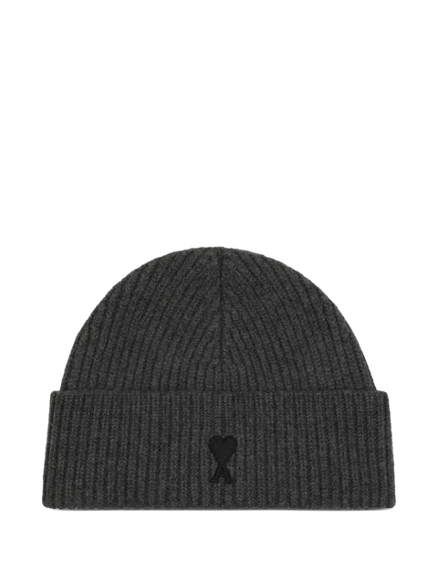 AMI Paris ribbed heart-logo beanie hat - Grey - zdjęcie produktu nr 1