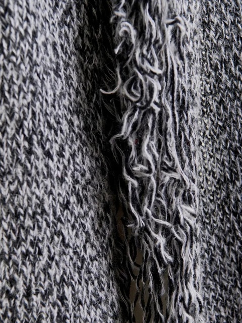 Essentiel Antwerp fringed blanket scarf - Black - zdjęcie produktu nr 2