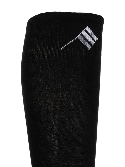 The Attico intarsia-logo ribbed socks - Black - zdjęcie produktu nr 2