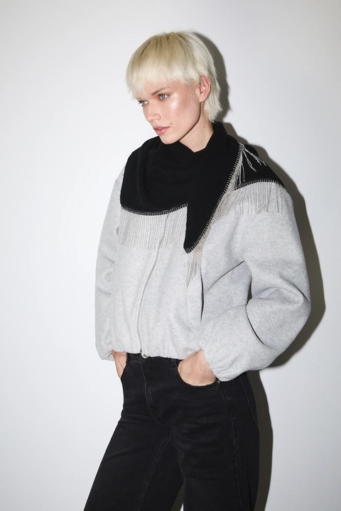 Medicine szal z domieszką wełny damski kolor czarny gładki - zdjęcie produktu nr 1