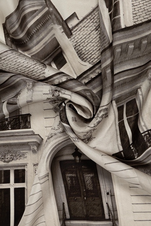 Karl Lagerfeld chusta jedwabna RSG MAISON damska kolor czarny wzorzysta A4W33138 - zdjęcie produktu nr 2