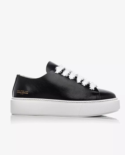 VANDA NOVAK - Skórzane sneakersy GRACE z wytłoczonym logo - zdjęcie produktu nr 1