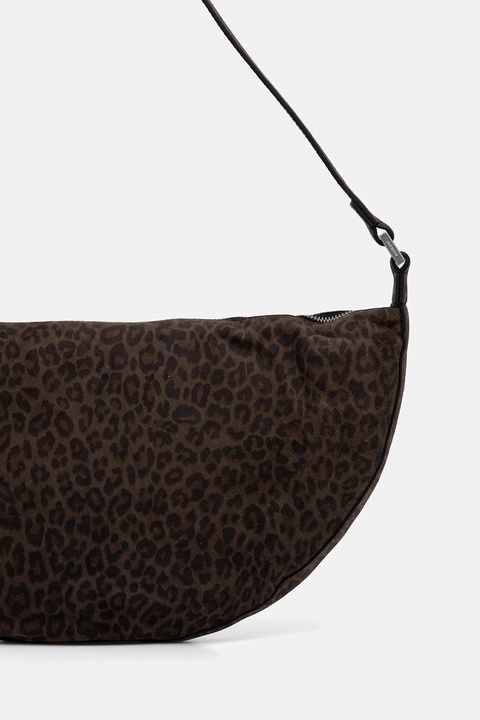 AllSaints torebka zamszowa HALFMOON kolor brązowy W357XD - zdjęcie produktu nr 2