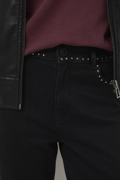 Medicine jeansy damskie kolor czarny - zdjęcie produktu nr 1