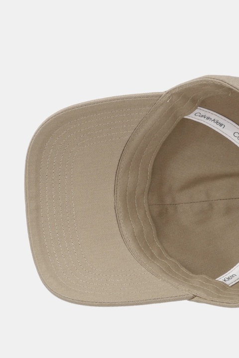 Calvin Klein Jeans czapka z daszkiem bawełniana kolor beżowy z nadrukiem LV04K5024G - zdjęcie produktu nr 2