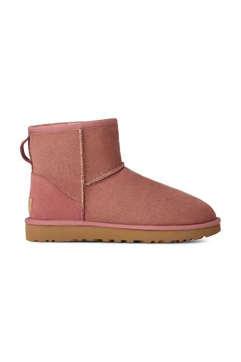 UGG śniegowce zamszowe Classic Mini II kolor różowy 1016222.PDW - zdjęcie produktu nr 1
